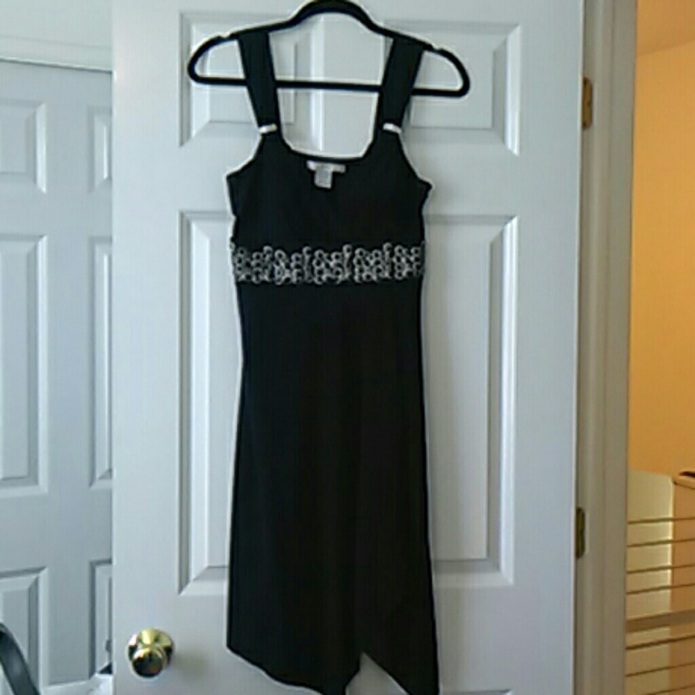 Black dress with silver/black beads, Lrg